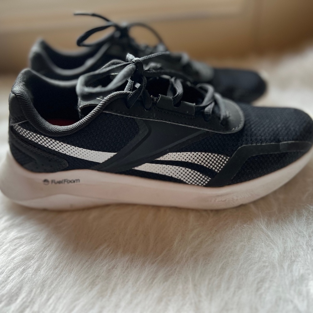 Reebok Fuel Foam Women's Shoes - Size 6.5